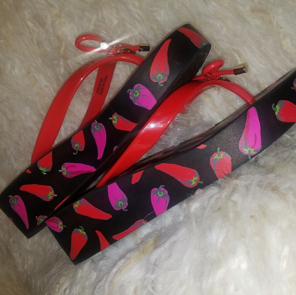 🔴Kate Spade Platform Sandals. Chili Pepper Print - Picture 3 of 5